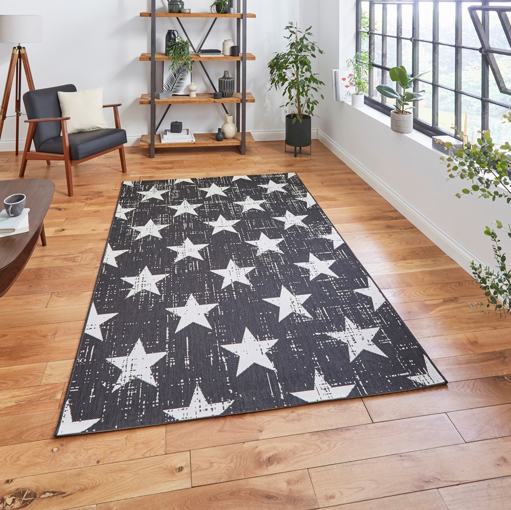 Santa Monica 48648 Indoor Outdoor Star Rug in Black White